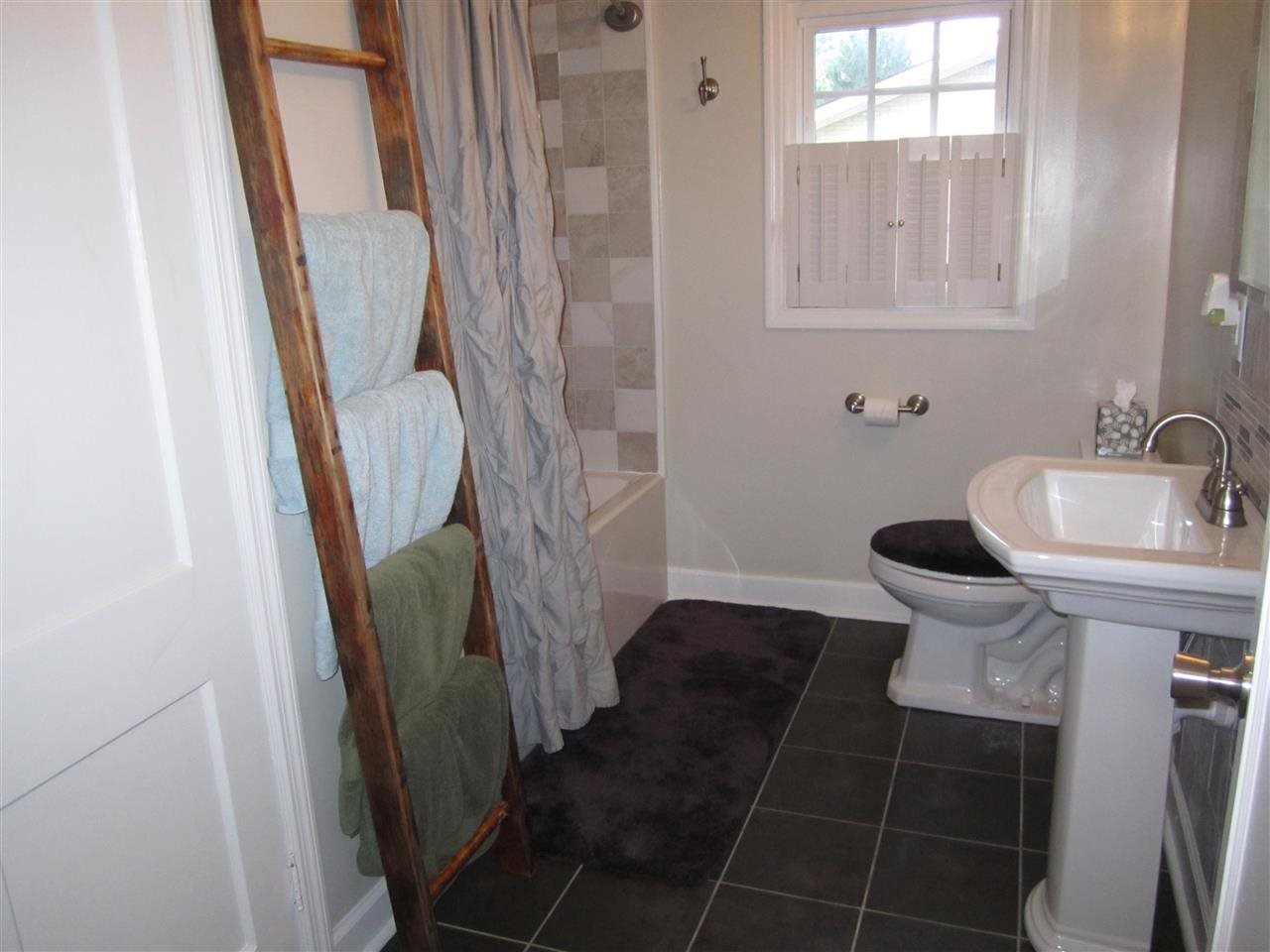5200 North Hickory Road Muncie, IN 47303 - Photo 16 of 30
