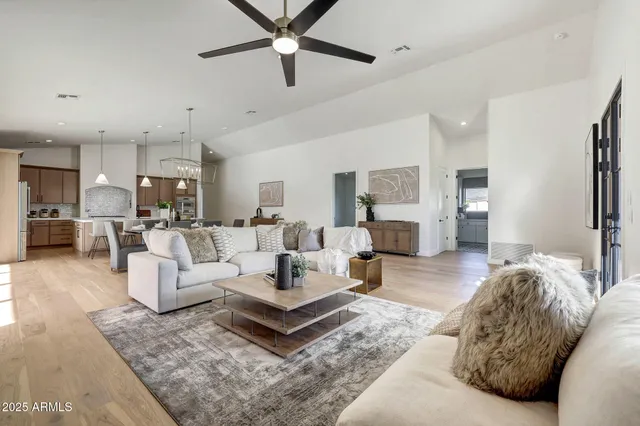 $2,590,000 | 6050 East Hollyhock Street, Phoenix, AZ 85018