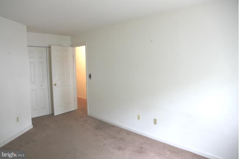 465 Pleasanton Road, Unit C22 Westminster, MD 21157 - Photo 3 of 19 Bedroom