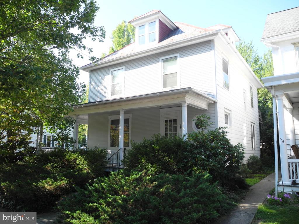 250 South Spruce Street Lititz, PA 17543 - Photo 1 of 58