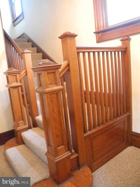250 South Spruce Street Lititz, PA 17543 - Photo 7 of 58