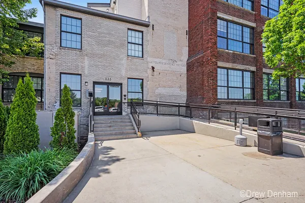 $299,900 | 533 Columbia Avenue, Unit 7, Holland, MI 49423