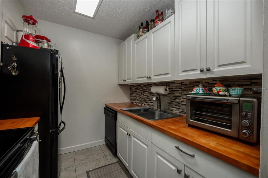6519 West Newberry Road, Unit 108 Gainesville, FL 32605 - Photo 12 of 25