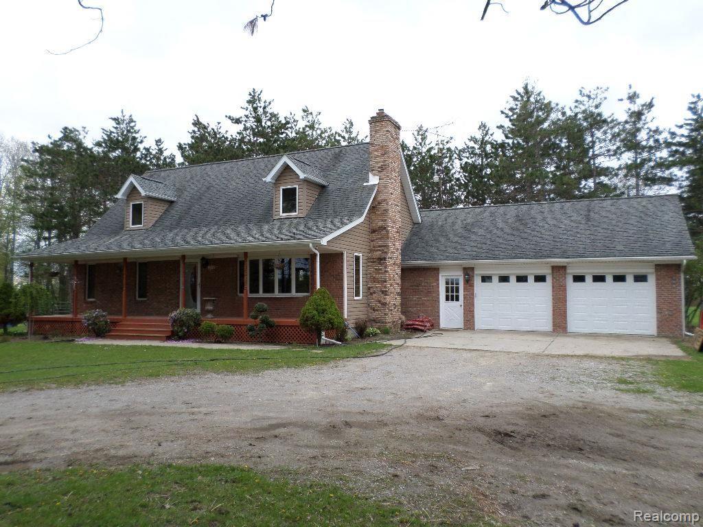 5335 Pyles Road Columbiaville, MI 48421 - Photo 2 of 27 Main.jpg