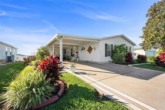 $215,000 | 37536 Gill Avenue, Zephyrhills, FL 33541