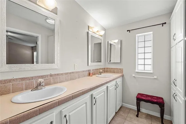 $215,000 | 37536 Gill Avenue, Zephyrhills, FL 33541