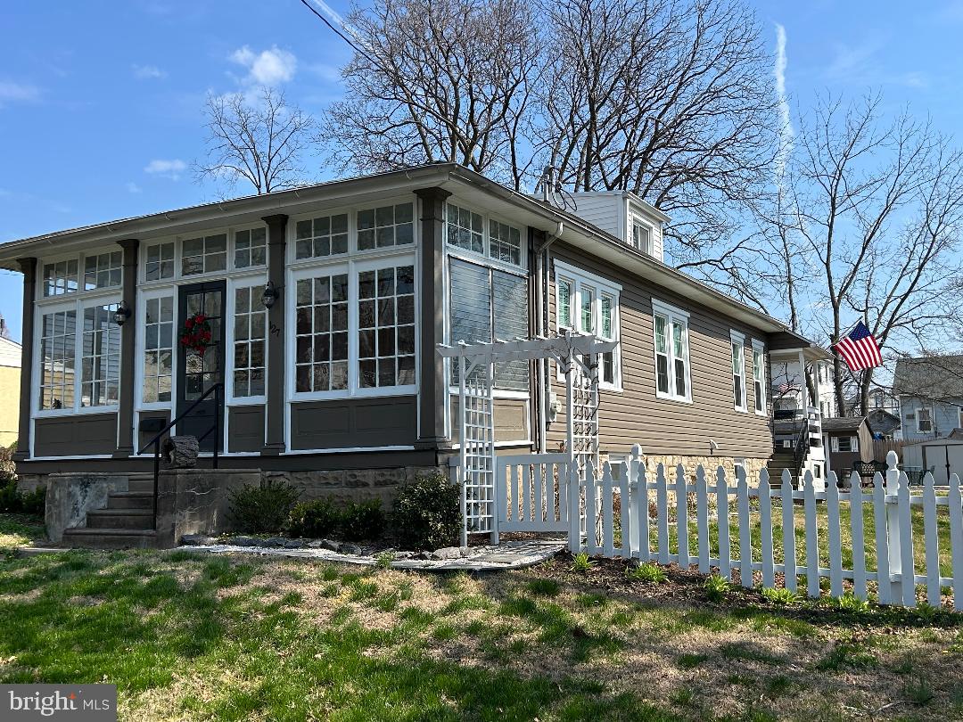 127 Allison Road Willow Grove, PA 19090 - Photo 1 of 31