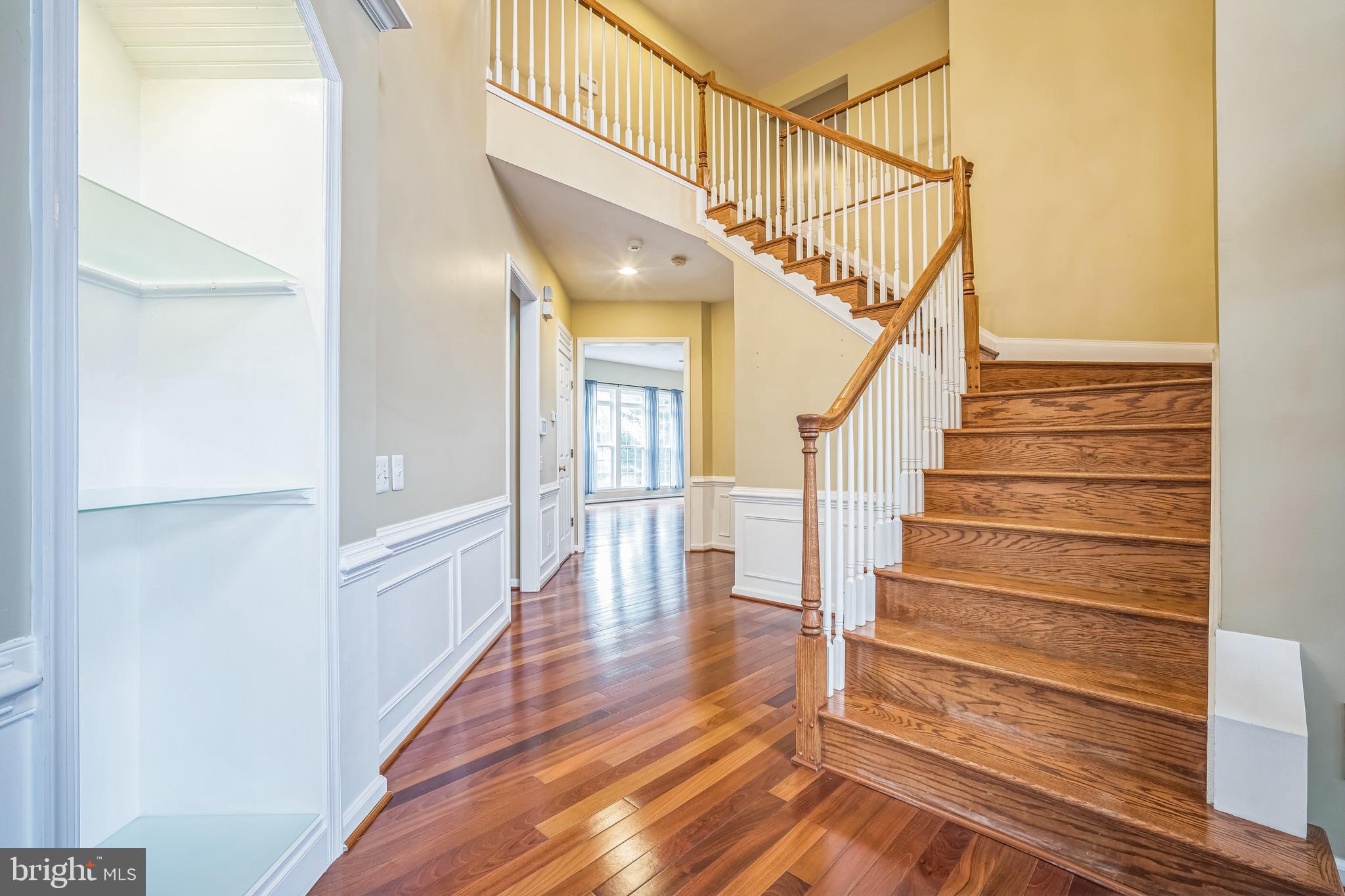 8113 American Holly Road Lorton, VA 22079 - Photo 9 of 50