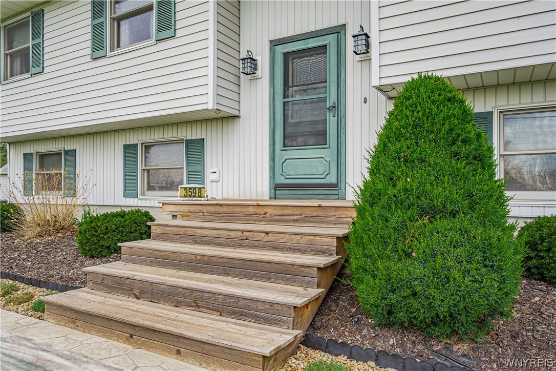 3598 Irish Road Wilson, NY 14172 - Photo 3 of 42