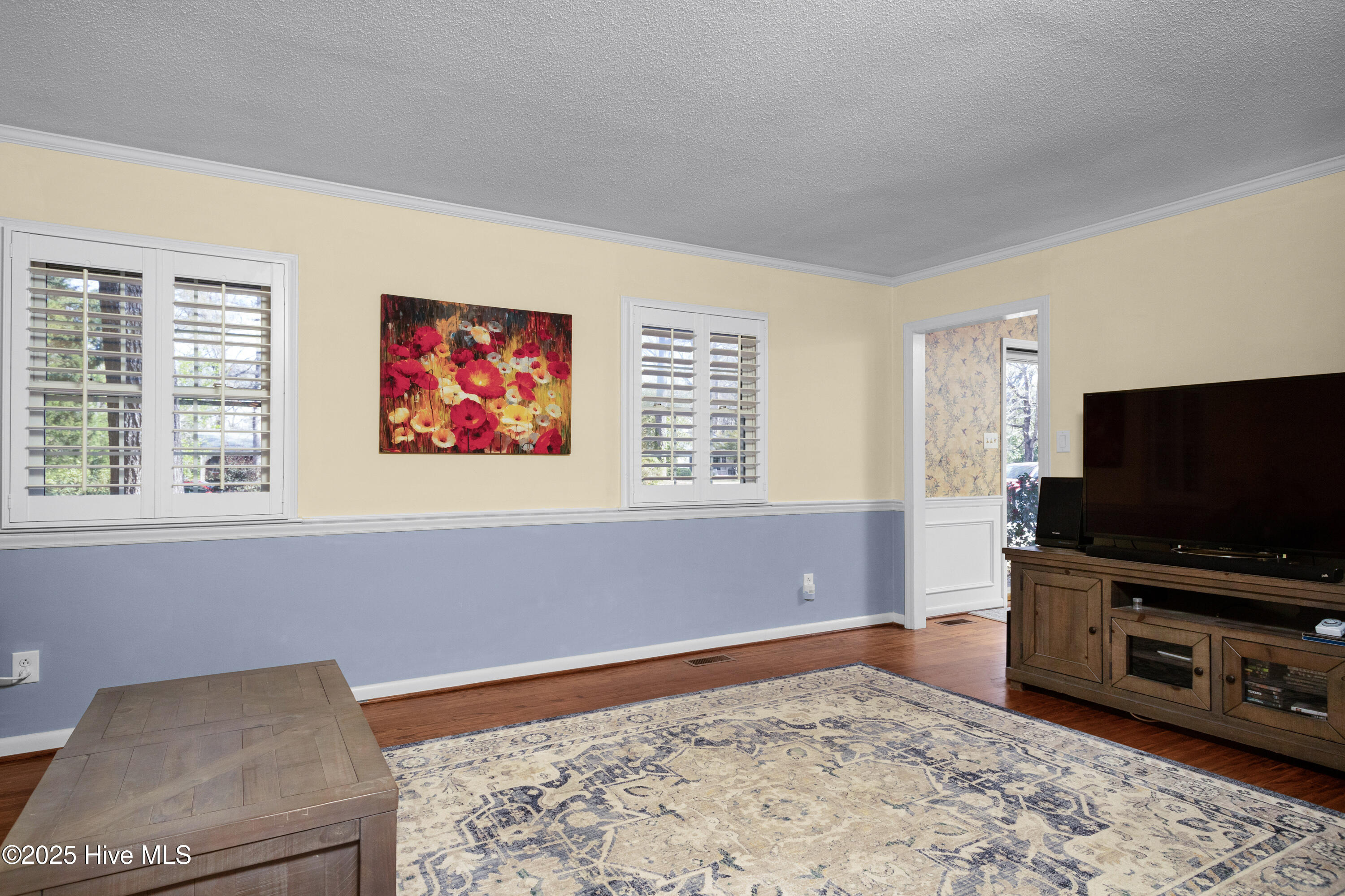 3607 Fox Chase Road New Bern, NC 28562 - Photo 10 of 40 Living Room
