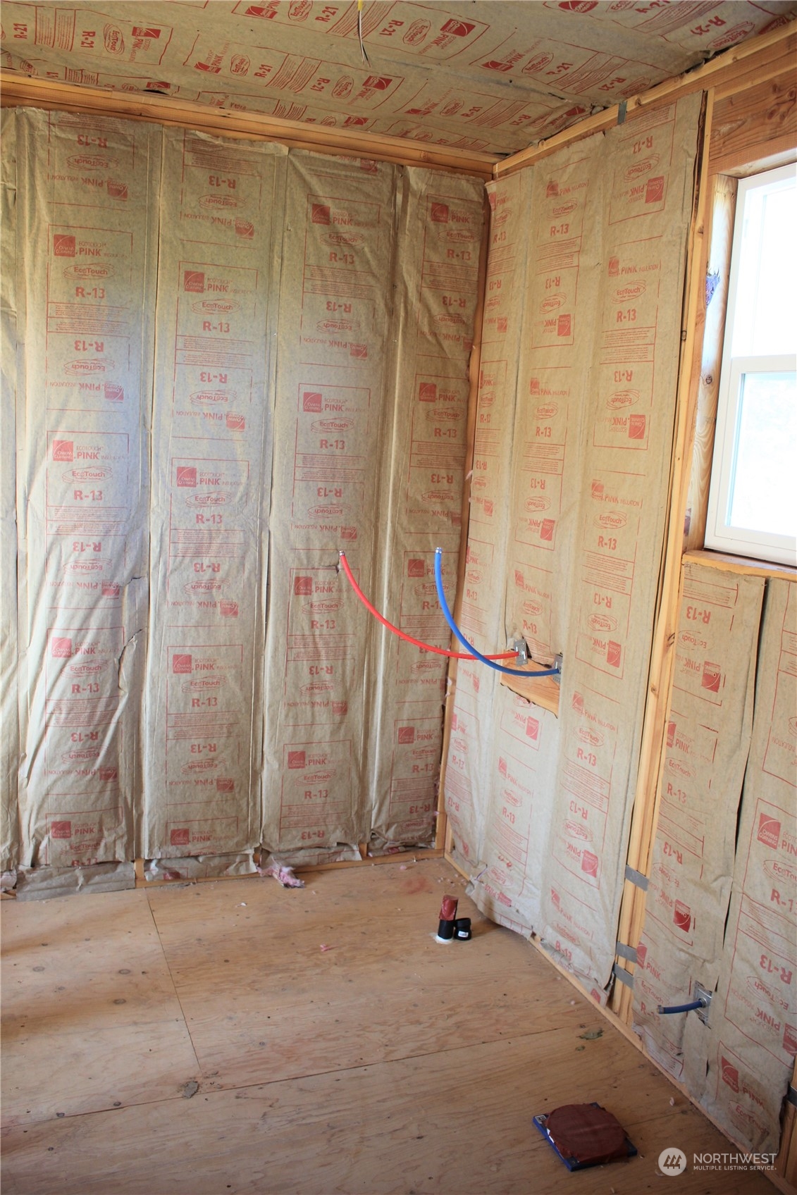 6734 Nahahum Canyon Road Cashmere, WA 98815 - Photo 10 of 32 a view of a bathroom