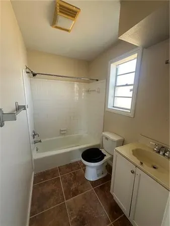 $2,000 | 7063 Boston Drive, New Orleans, LA 70127