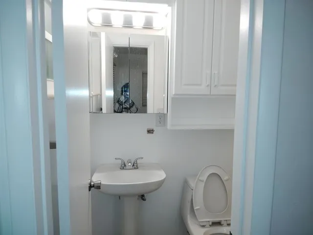 $3,000 | 3055 Northwest 212th Street, Miami Gardens, FL 33056