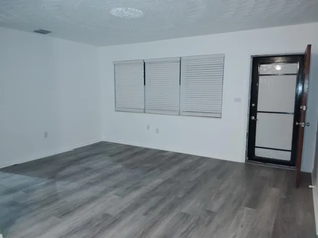 $3,000 | 3055 Northwest 212th Street, Miami Gardens, FL 33056