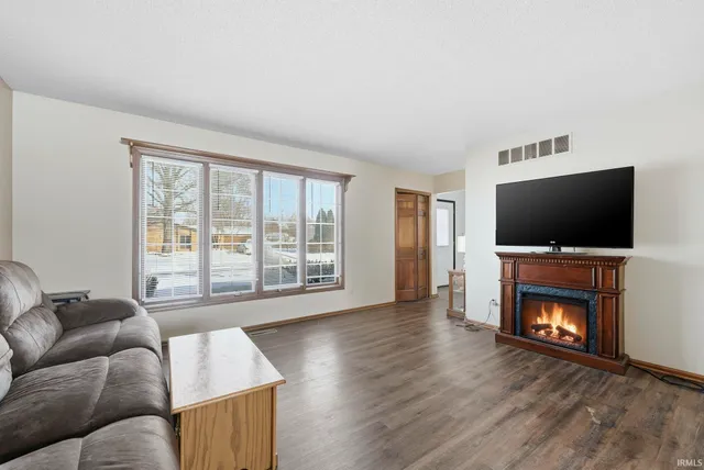 $265,000 | 3303 Walden Run, Fort Wayne, IN 46815