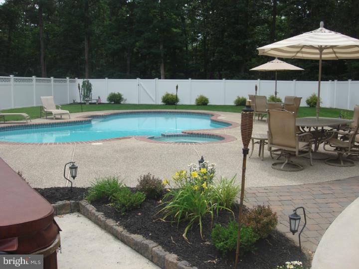776 McKendimen Road Shamong, NJ 08088 - Photo 21 of 25 Pool