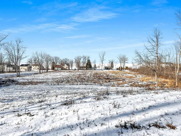 $255,000 | Sun N Surf Drive, Unit 3, Luxemburg, WI 54217