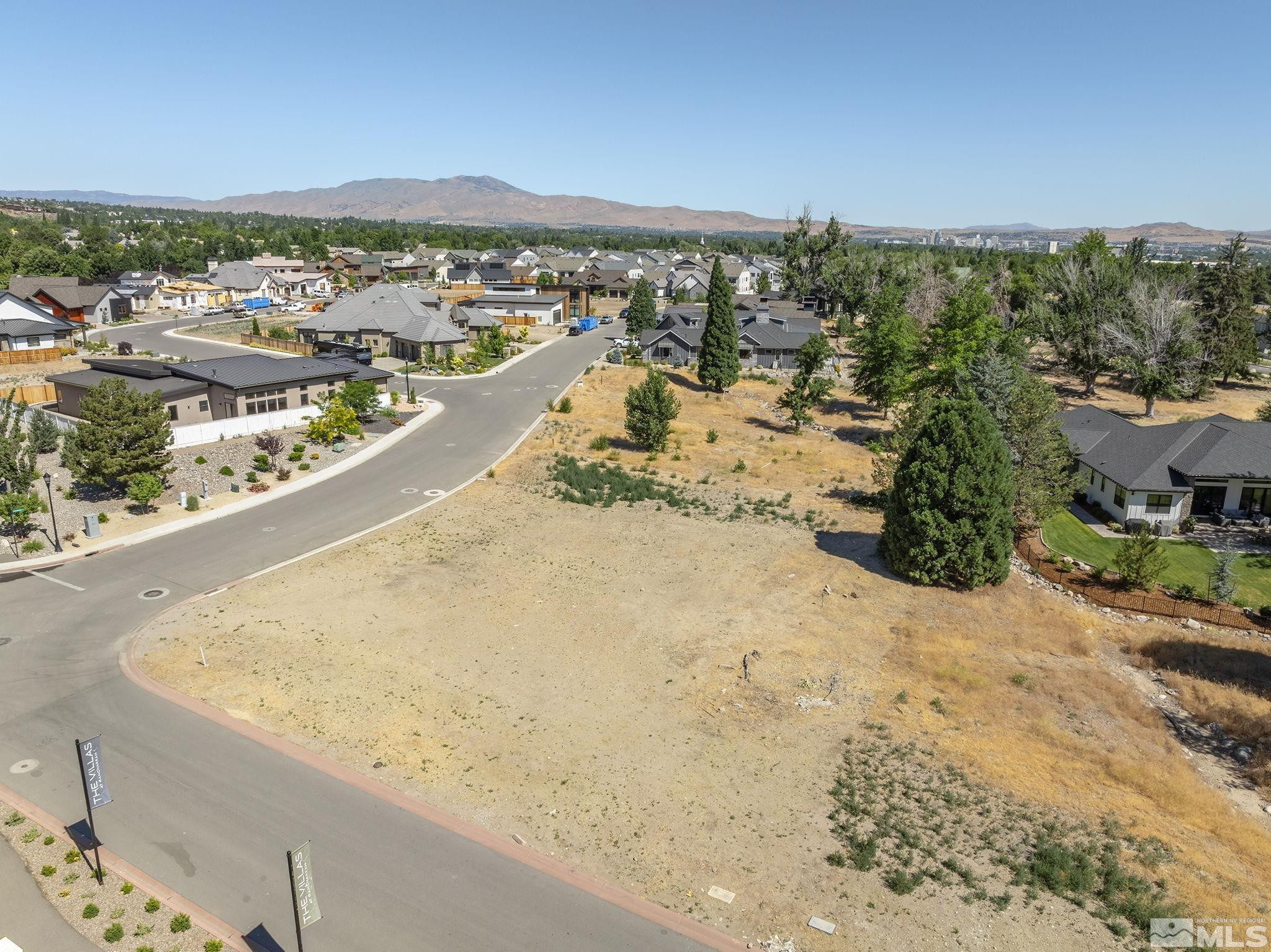 629 Silver Charm Way, Unit 7 Reno, NV 89511 - Photo 5 of 35 a view of a city