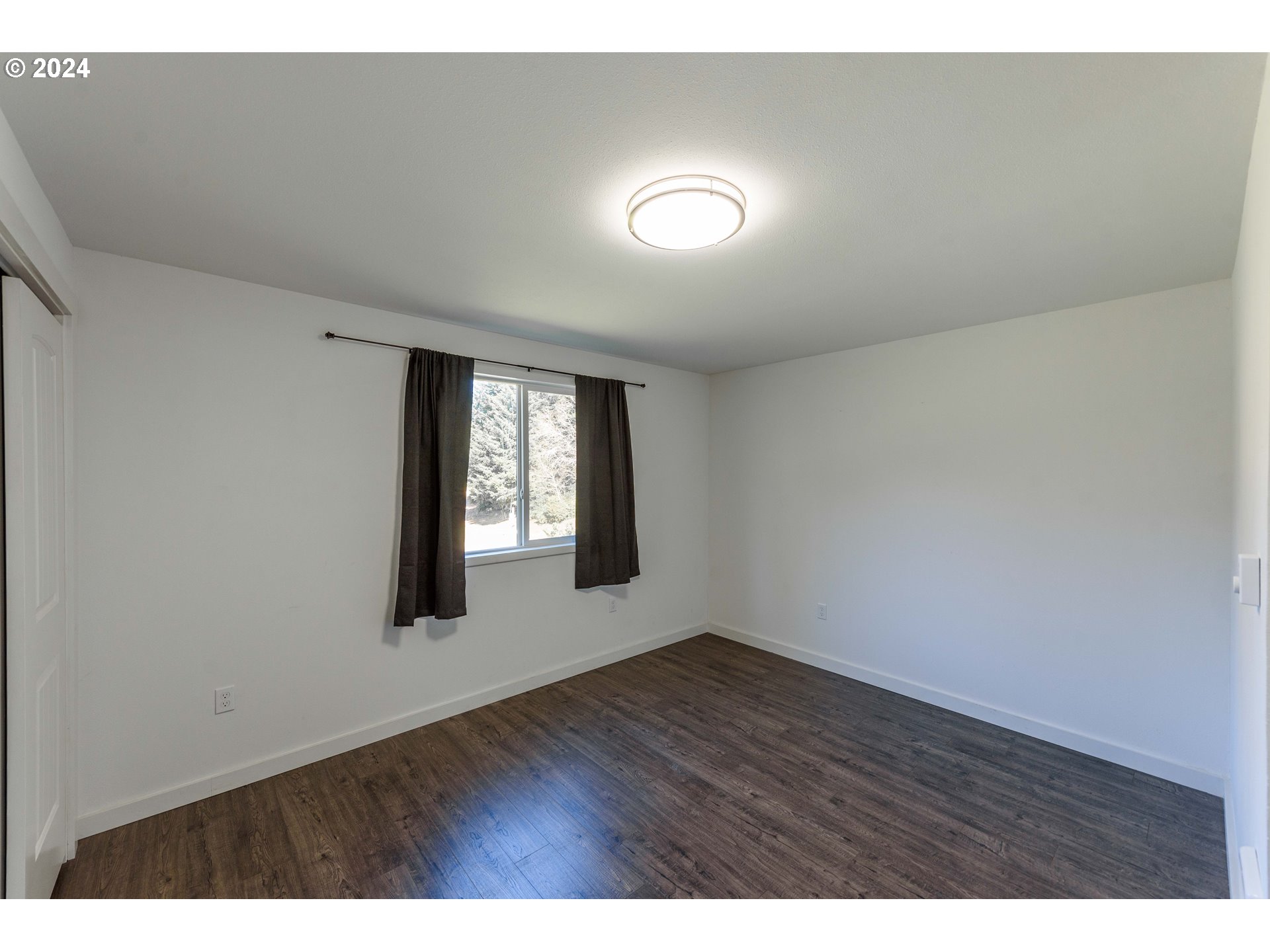 69903 Riddling Road North Bend, OR 97459 - Photo 23 of 33 Gallery Image 23