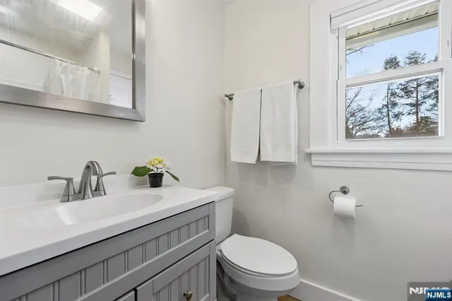 $3,800 | 136 7th Avenue, Unit 2, Westwood, NJ 07675