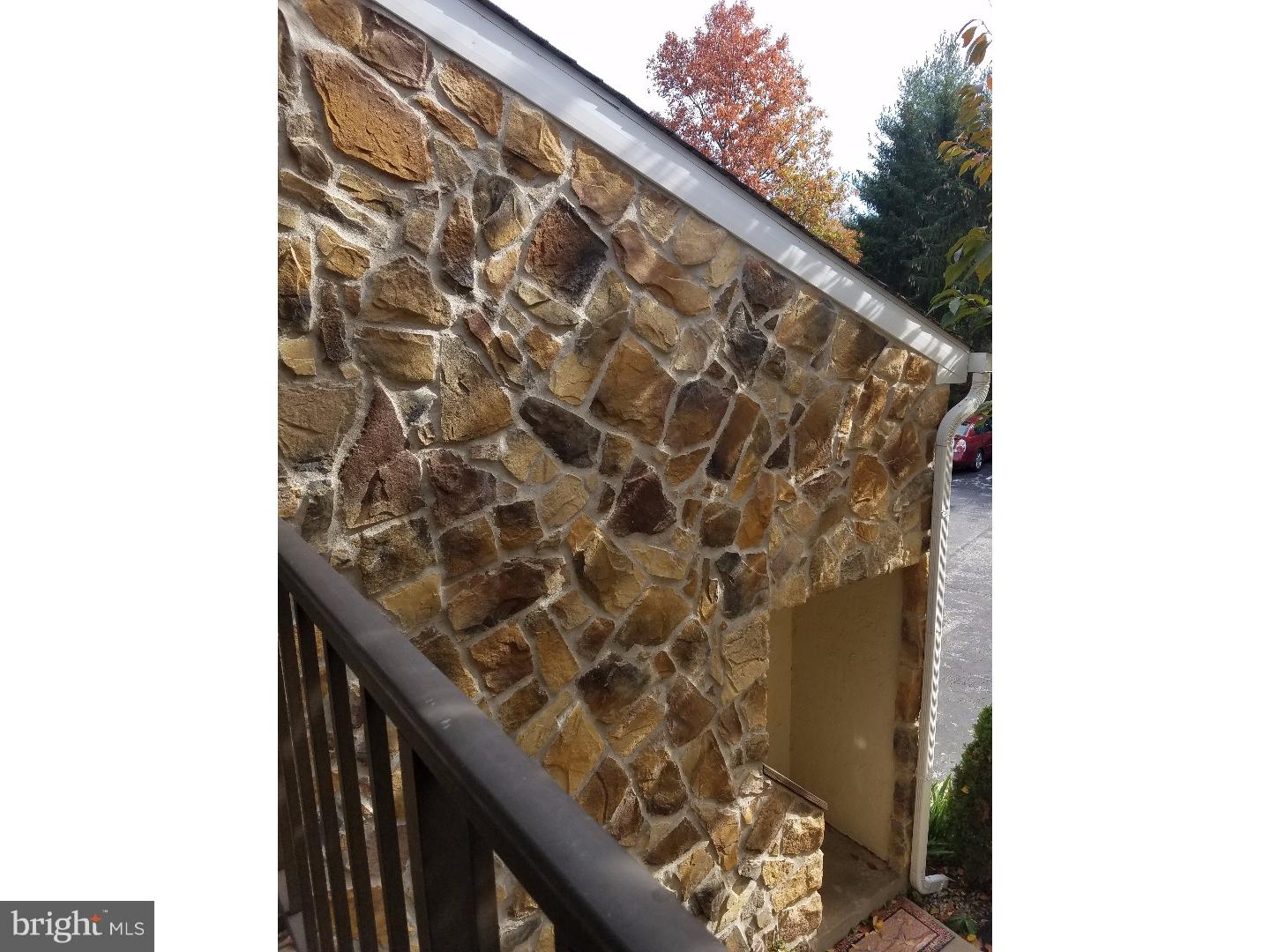 240 Valley Stream Lane Chesterbrook, PA 19087 - Photo 16 of 20
