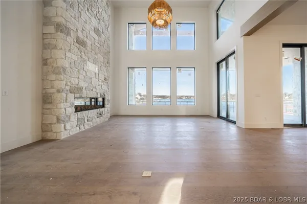 $6,699,000 | 2 A Casas Del Lago Osage Beach, Osage Beach, MO 65065