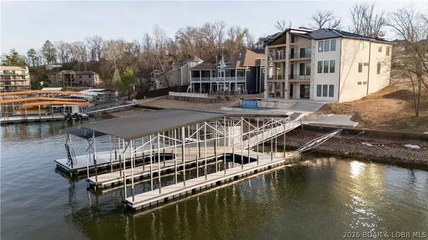 $6,699,000 | 2 A Casas Del Lago Osage Beach, Osage Beach, MO 65065