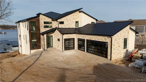 $6,699,000 | 2 A Casas Del Lago Osage Beach, Osage Beach, MO 65065