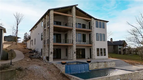 $6,699,000 | 2 A Casas Del Lago Osage Beach, Osage Beach, MO 65065
