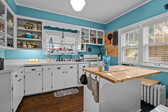 $280,000 | 2425 North 9th Street, Sheboygan, WI 53083