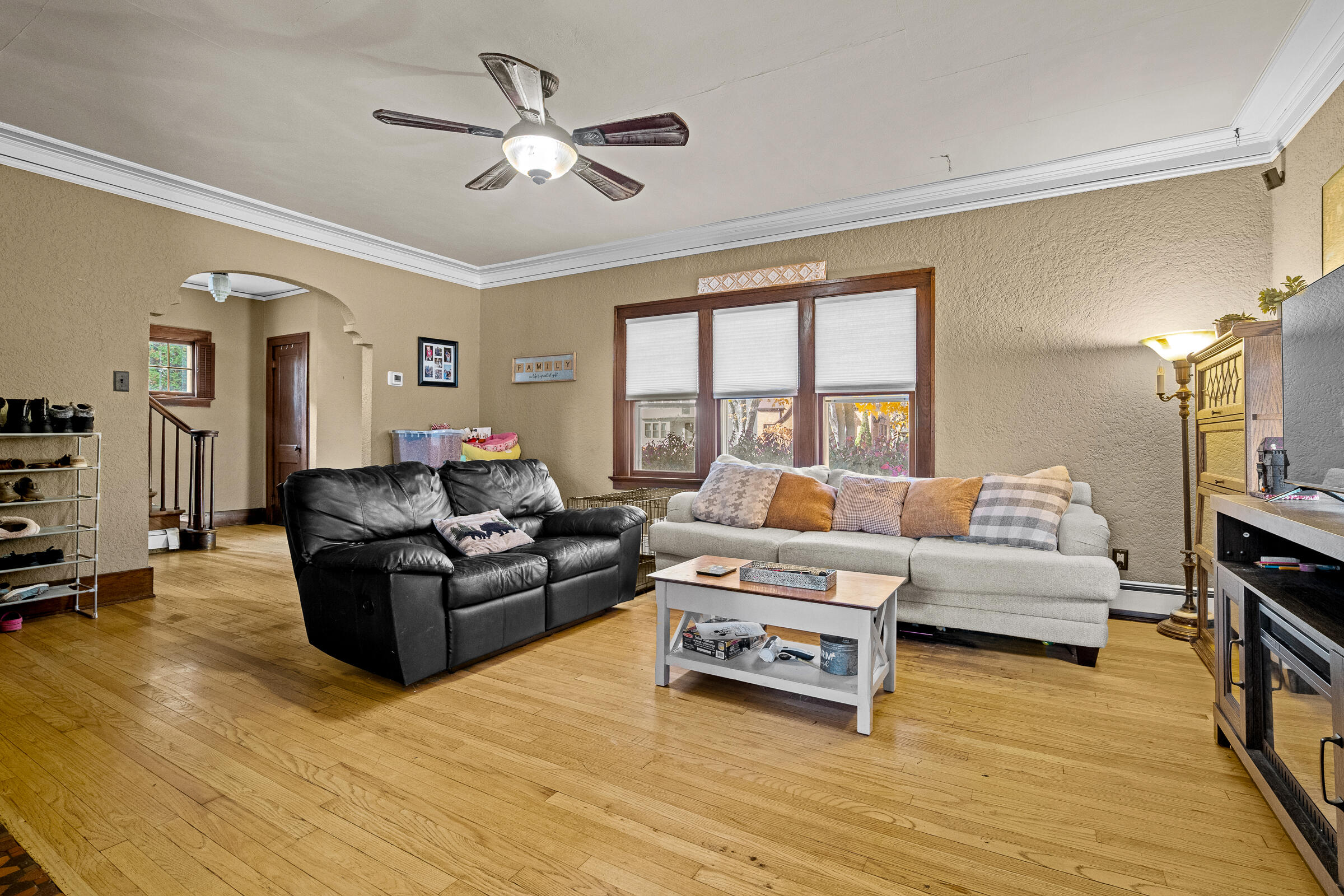 2425 North 9th Street Sheboygan, WI 53083 - Photo 5 of 34 2425N9th-5