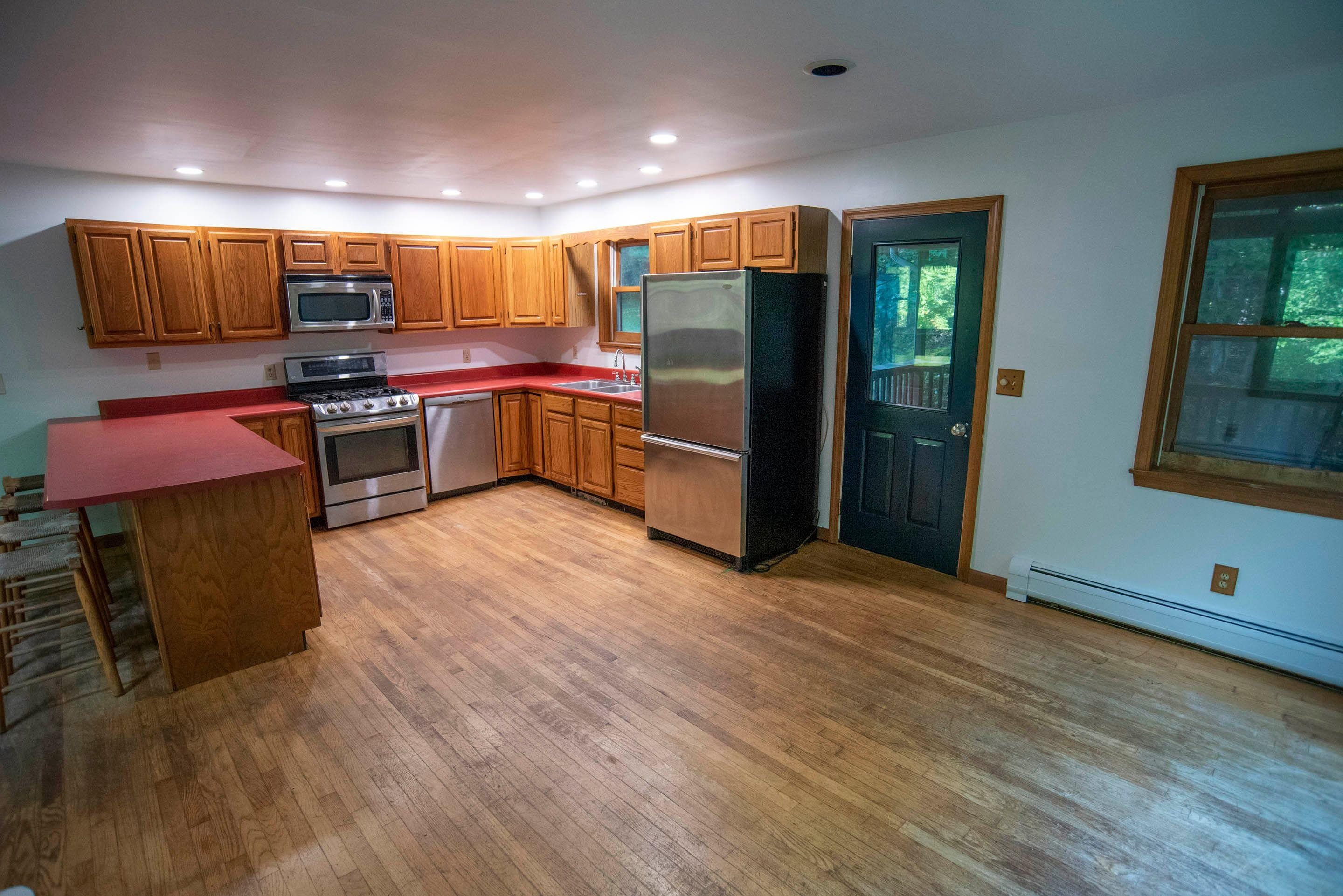 119 Upper Barnett Hill Road Middlesex, VT 05602 - Photo 3 of 39