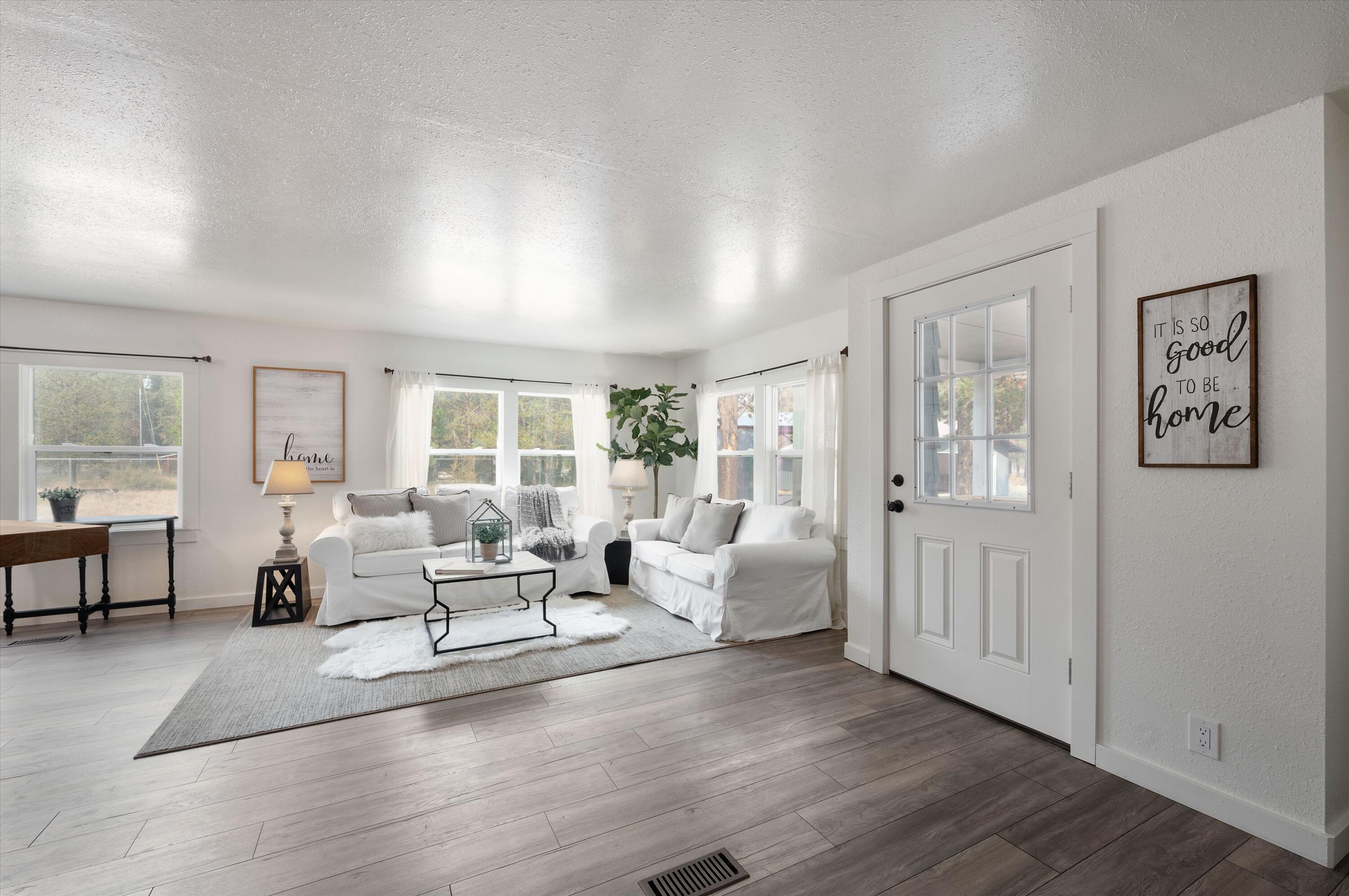 16654 Sprague Loop La Pine, OR 97739 - Photo 40 of 41 Open Floor Plan