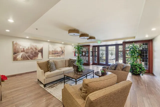 $1,949,000 | 95 Church Street, Unit 2301, Los Gatos, CA 95030
