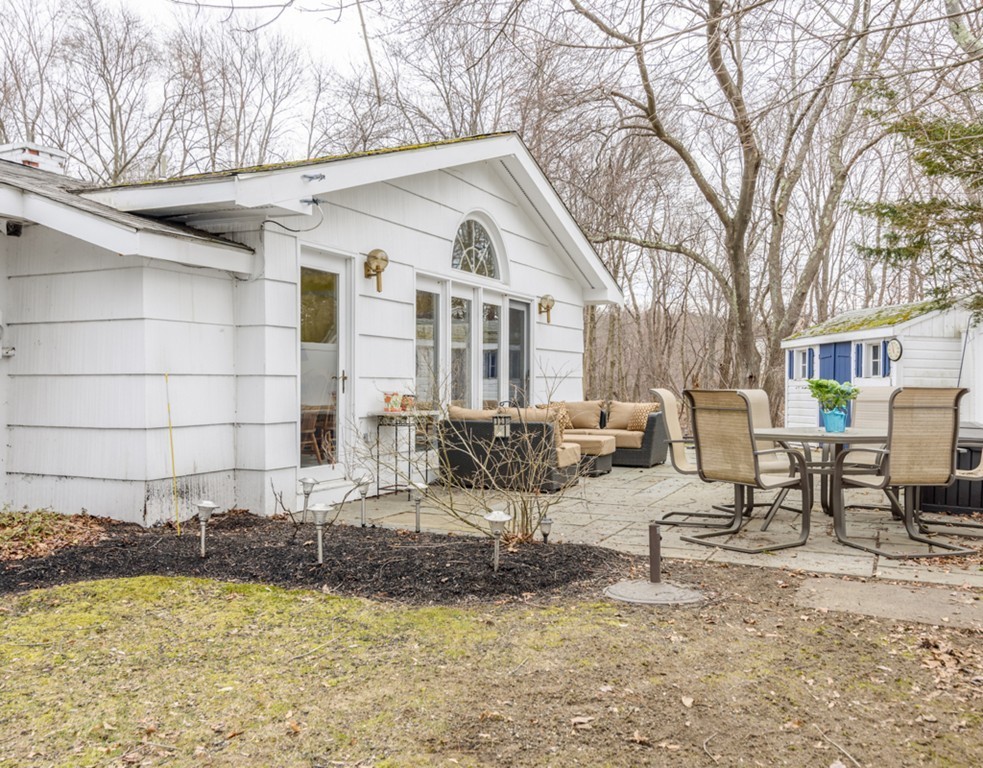 9 Elmbrook Road Bedford, MA 01730 - Photo 23 of 26 Gallery Image 23