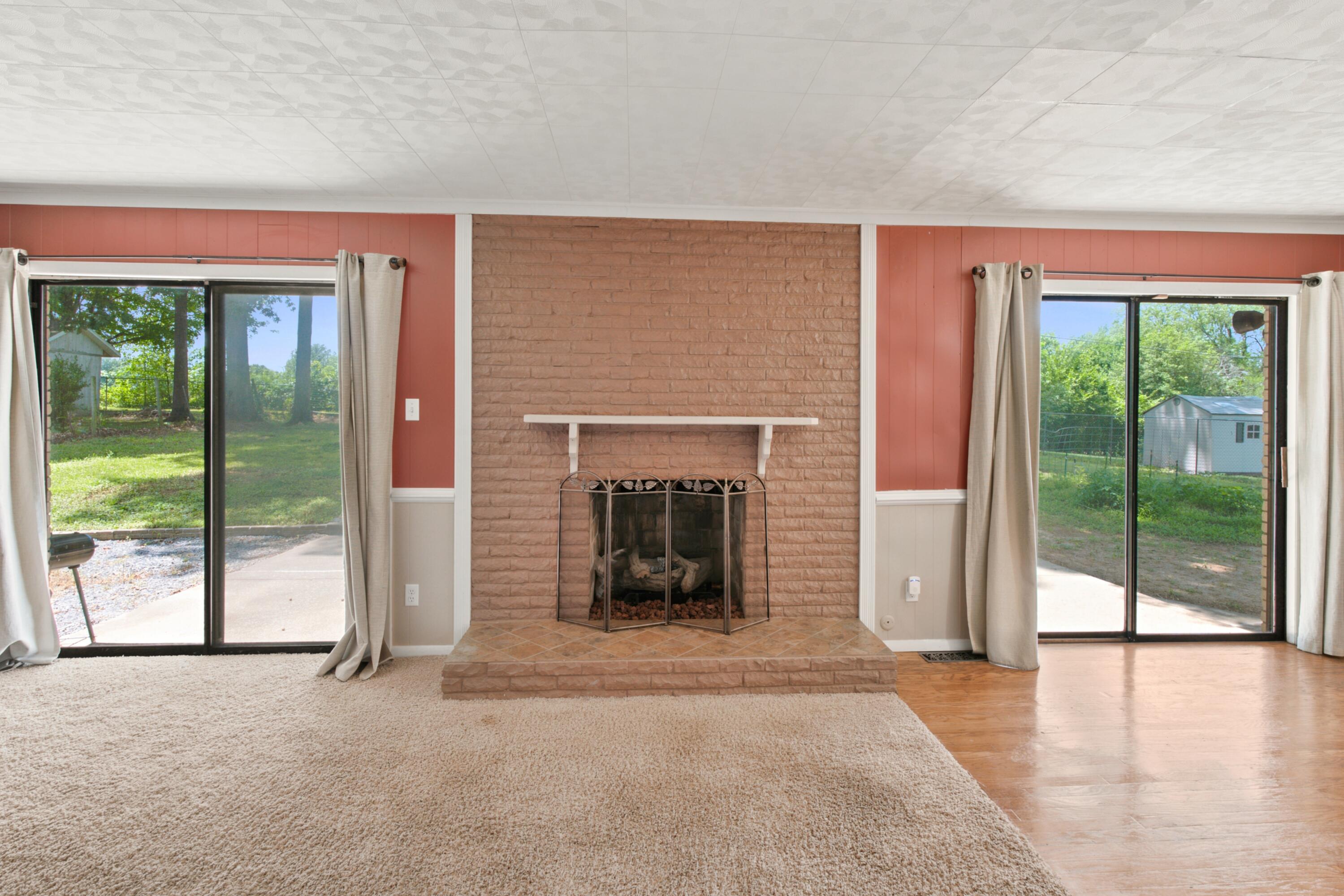 225 Nickell Heights Road Paducah, KY 42003 - Photo 9 of 30 Brick Fireplace