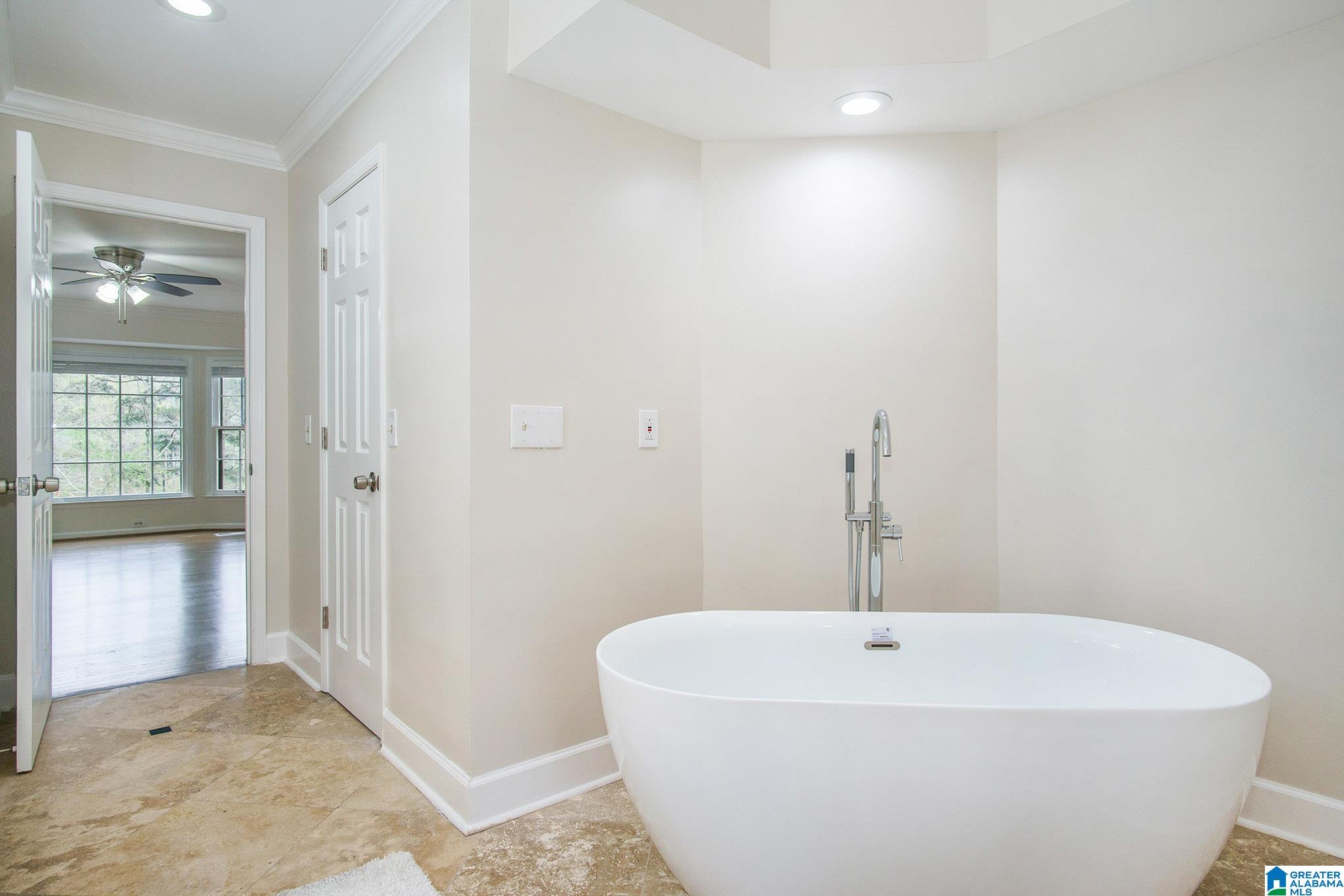 2008 Lakemoor Drive Birmingham, AL 35244 - Photo 16 of 45