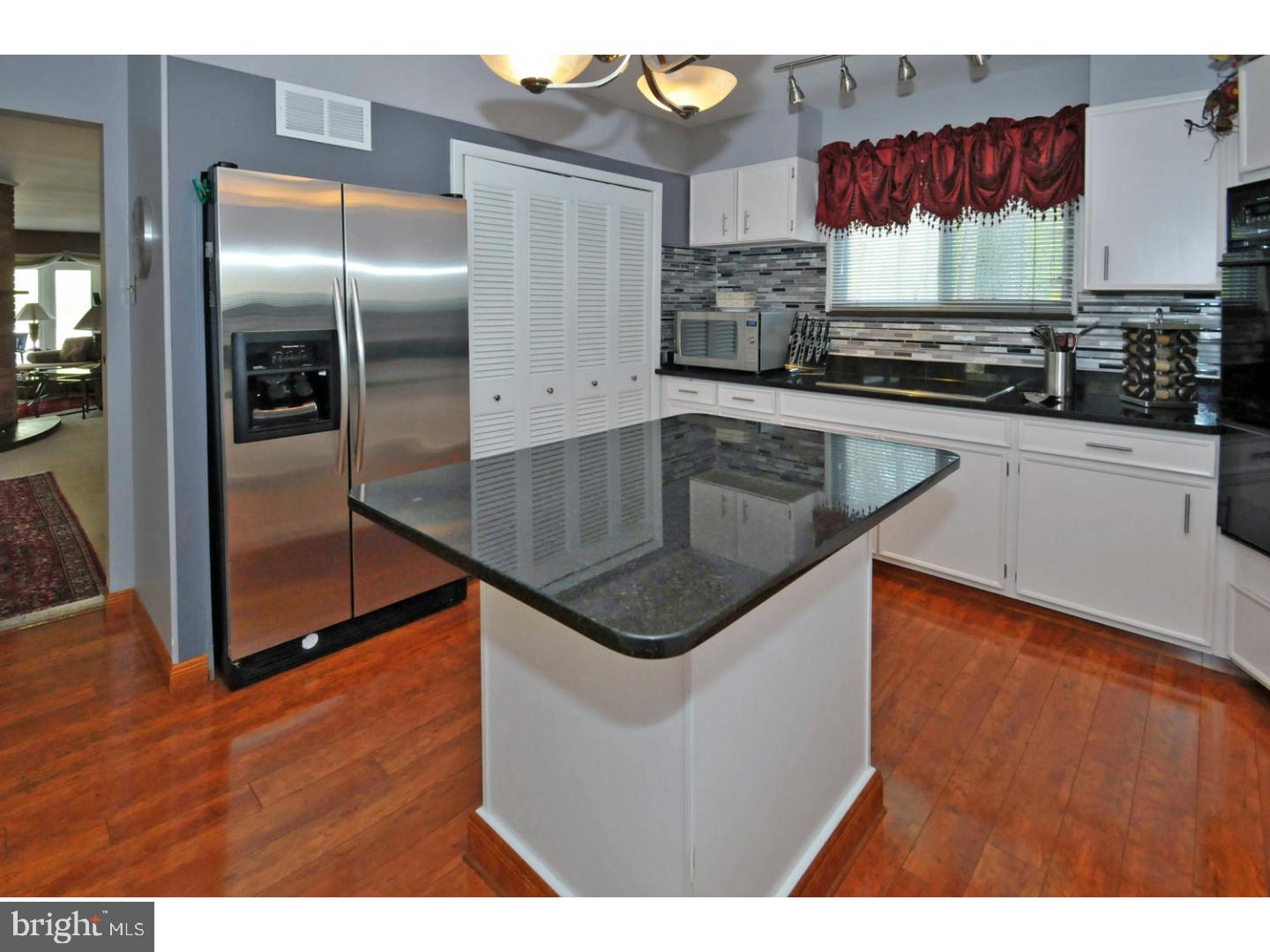 316 Moredon Road Huntingdon Valley, PA 19006 - Photo 7 of 24 Gallery Image 7