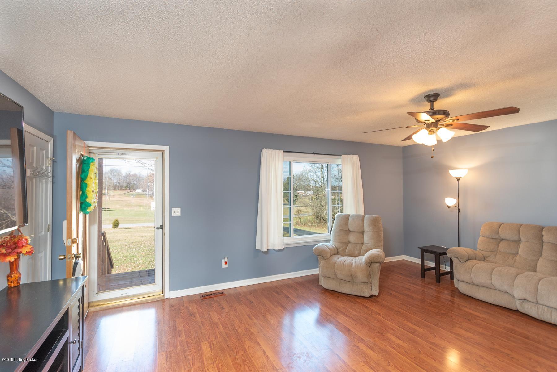 980 Hobbs Reesor Road Vine Grove, KY 40175 - Photo 12 of 30 DSC_0357-Edit