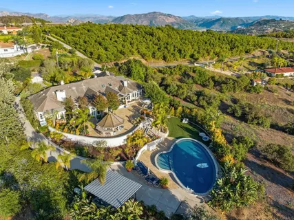 $3,288,747 | 4248 Citrus Drive, Fallbrook, CA 92028