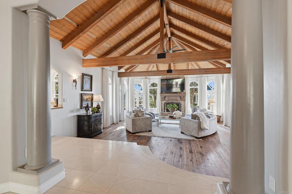 4248 Citrus Drive Fallbrook, CA 92028 - Photo 7 of 71 a living room with furniture and wooden floor