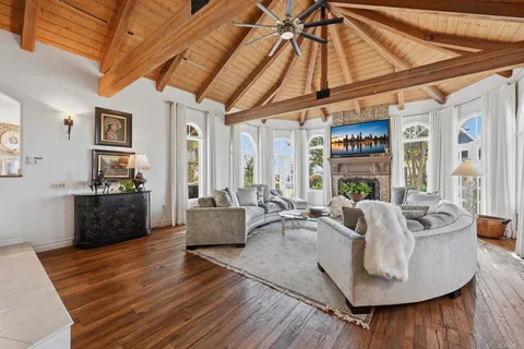 $3,288,747 | 4248 Citrus Drive, Fallbrook, CA 92028