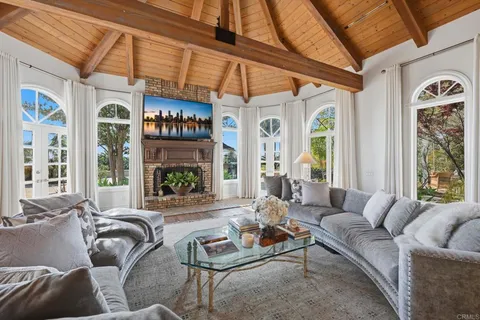 $3,288,747 | 4248 Citrus Drive, Fallbrook, CA 92028