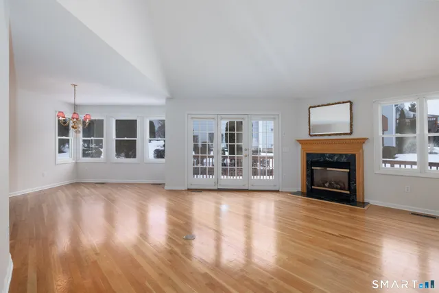 $389,000 | 951 Sweetheart Path, Unit 951, Southington, CT 06489