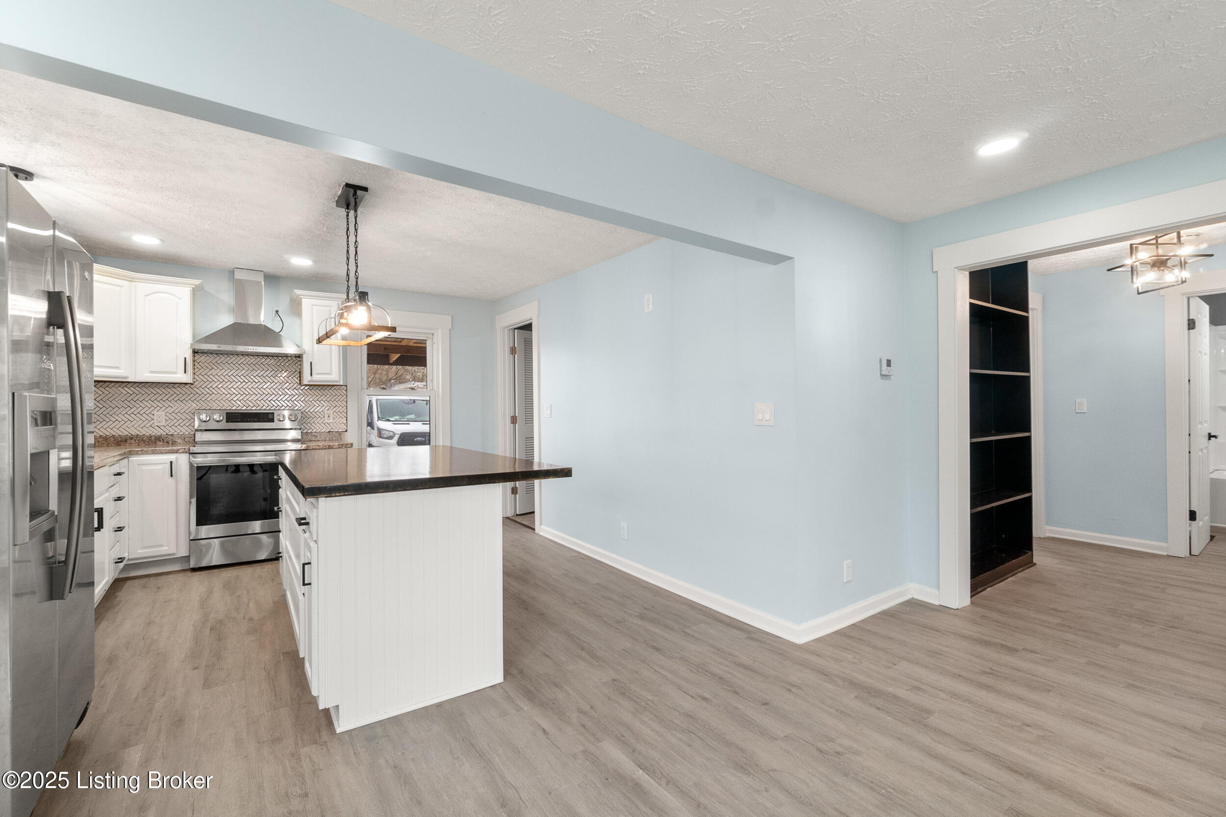 8103 Kerry Road Louisville, KY 40258 - Photo 11 of 31 dsc01395