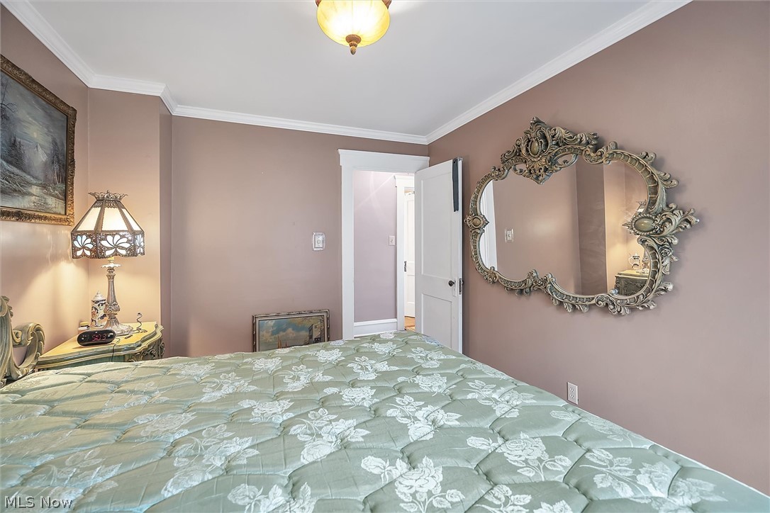 3553 Bosworth Road Cleveland, OH 44111 - Photo 22 of 32 Gallery Image 22