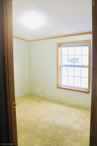 $189,900 | 106 Deerwood Drive, Gilbert, MN 55741