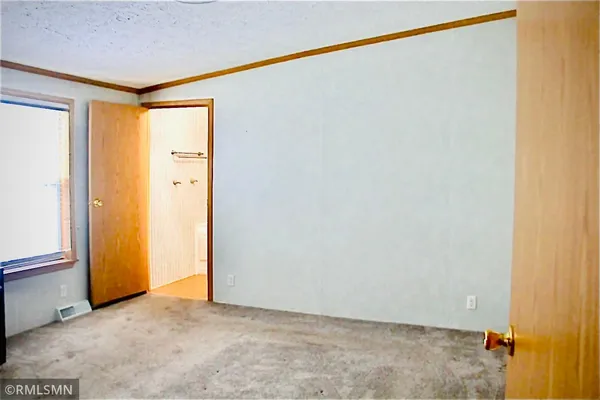 $189,900 | 106 Deerwood Drive, Gilbert, MN 55741