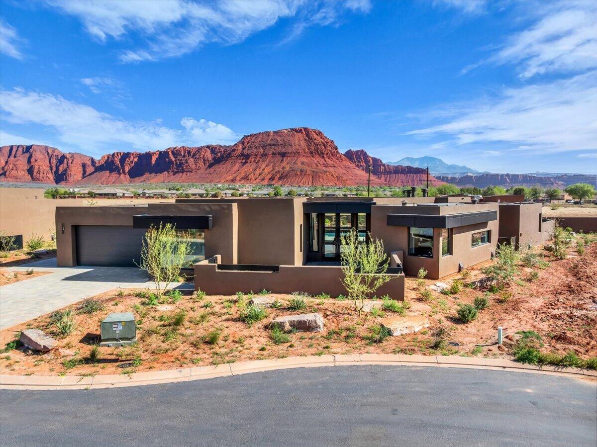 548 Wild Indigo Way Ivins, UT 84738 - Photo 2 of 47 03-H-3