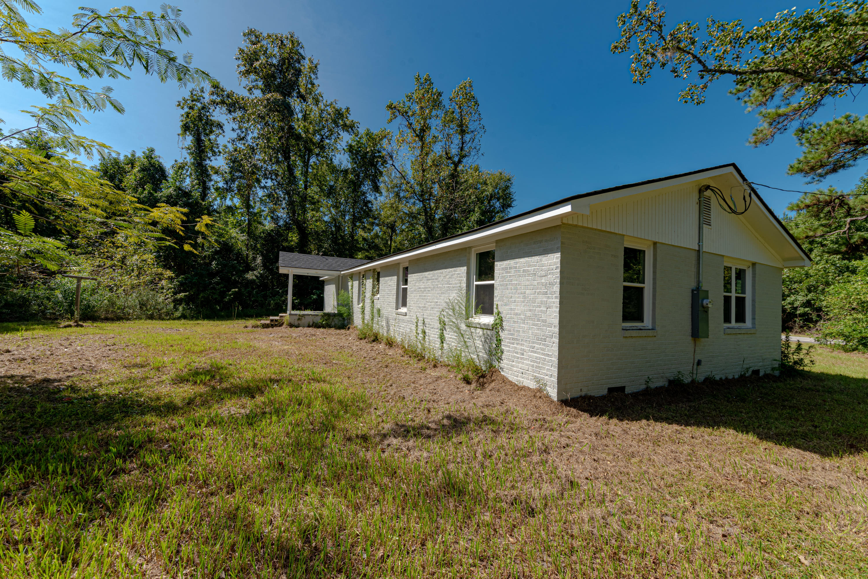 2698 Jacksonboro Road Round O, SC 29474 - Photo 4 of 22 DSC_5125-HDR